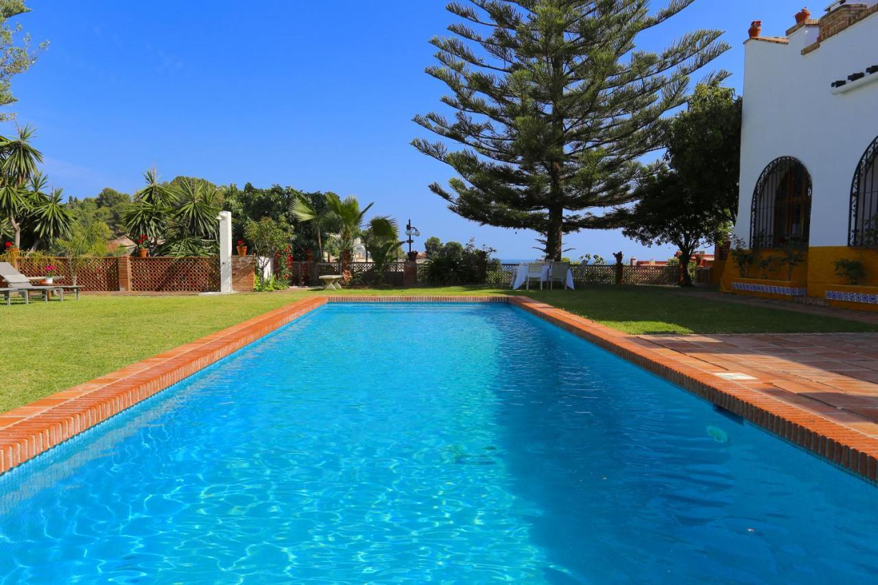 Villa Clavero Seven Premium Apt Malaga Exterior photo